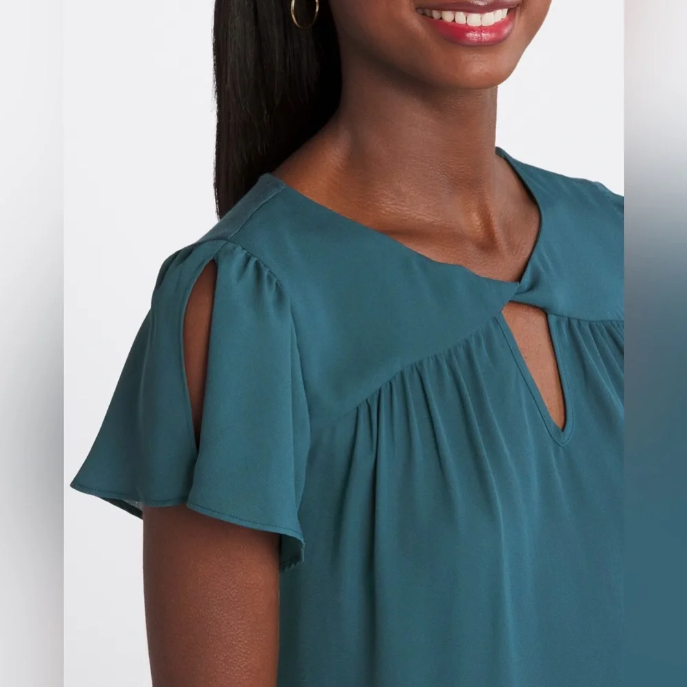 FORTUNE + IVY Adeline Key Hole Mixed Material Blouse blue women’s XL stitch fix - Picture 6 of 12